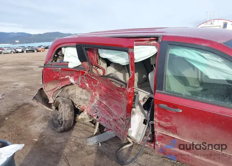 2008 Chrysler Town & Country Lx из США, поврежденный, VIN 2A8HR44H78R834079